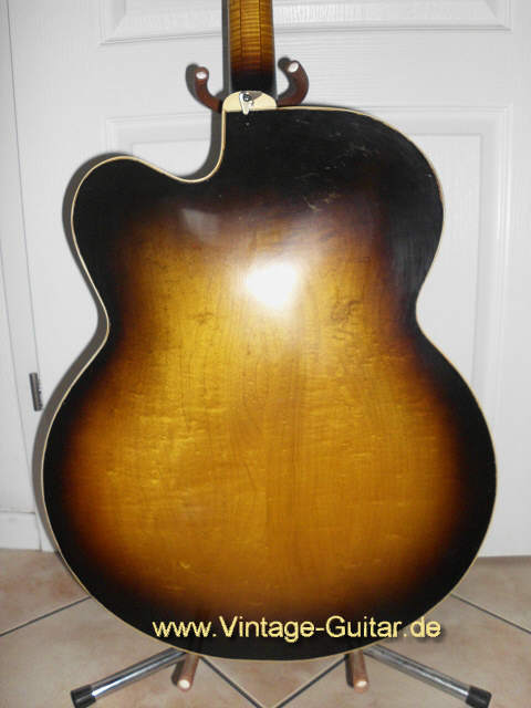 Gibson Super 400 1968 b.jpg